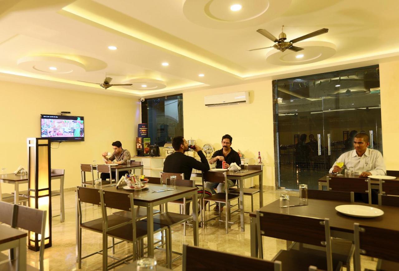 航空城酒店 新德里 外观 照片